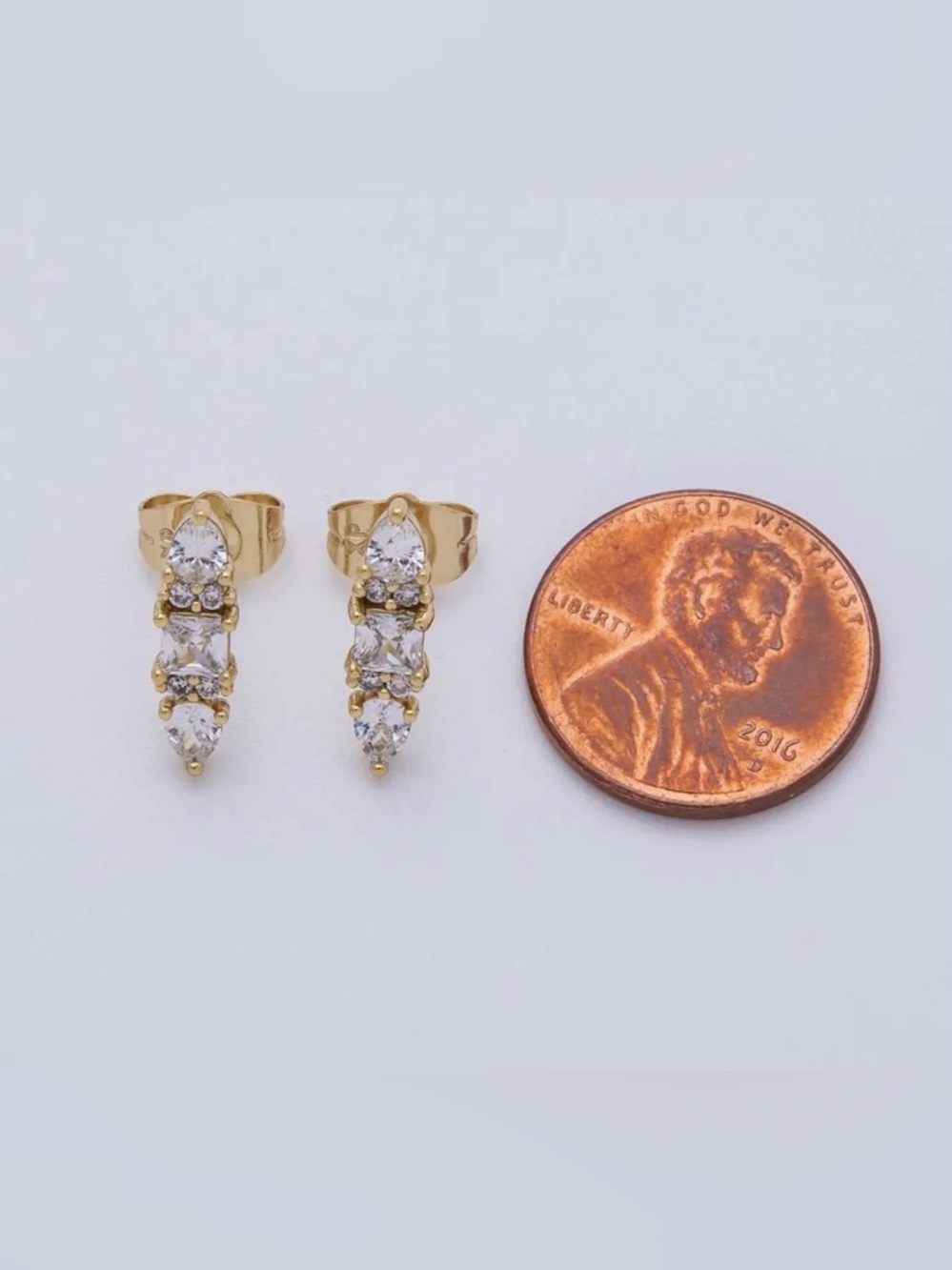 14K Gold Filled 16mm Clear
Baguette Teardrop Cz Stud Earrings - Picture 4 of 4